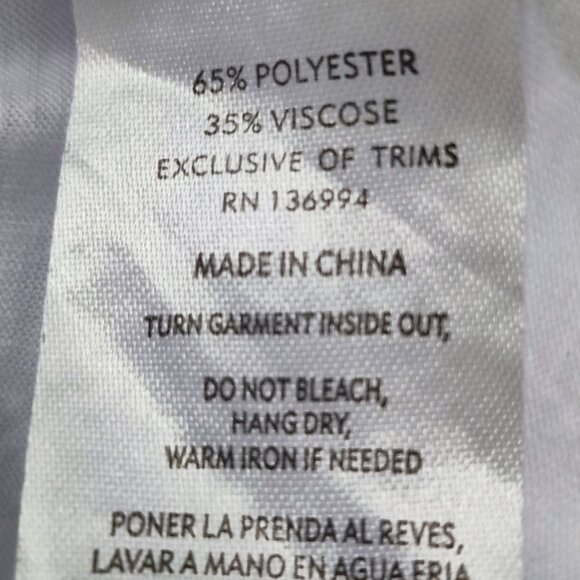 Essential by Milano lightweight blouse white with floral design women's size M - Picture 6 of 10